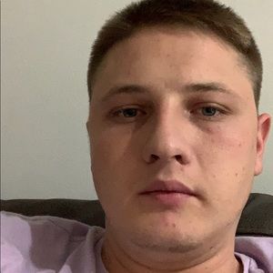 Meet your Posher, Zach